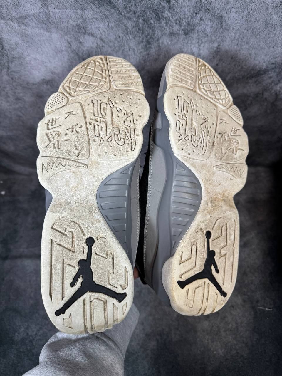 Jordan Brand Size 11.5 | Jordan 9 Particle Gray No Box | Pre-Owned Size US 11.5 / EU 44-45 - 7 Thumbnail