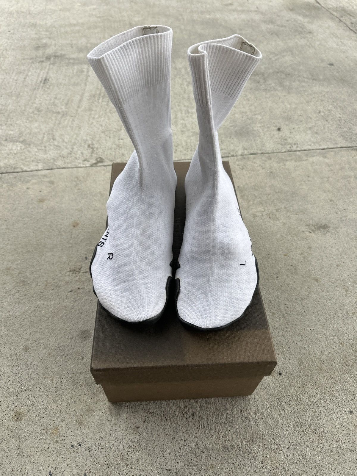 Vetements Vetements 🇫🇷 - A/W 2019 Karate Sock Shoe Size US 7.5 / EU 40-41 - 11 Thumbnail
