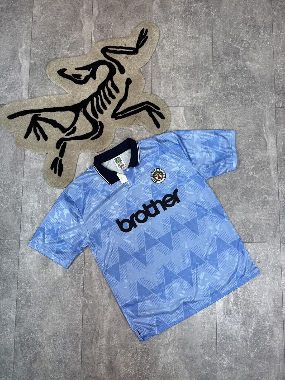 Vintage Mens Vintage Score Draw Manchester City FC T-shirt jersey Size US XL / EU 56 / 4 - 1 Thumbnail