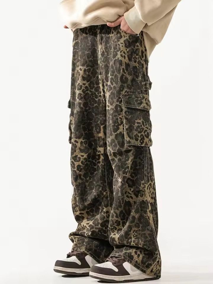 Japanese Brand Y2K Oversized Leopard Print Baggy Cargo Pants Size US 31 - 8 Thumbnail