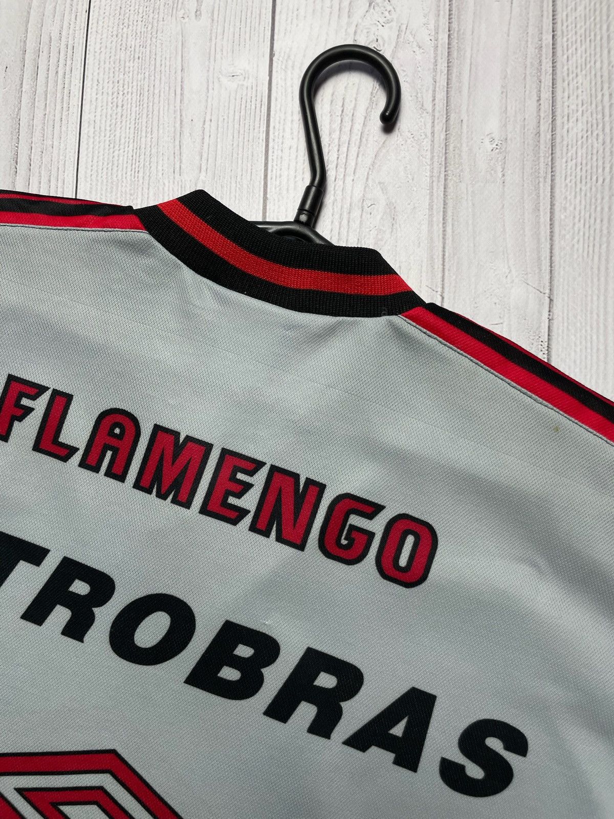 Umbro × Vintage Vintage Flamengo Umbro soccer jersey rare size L logo Size US L / EU 52-54 / 3 - 11 Thumbnail