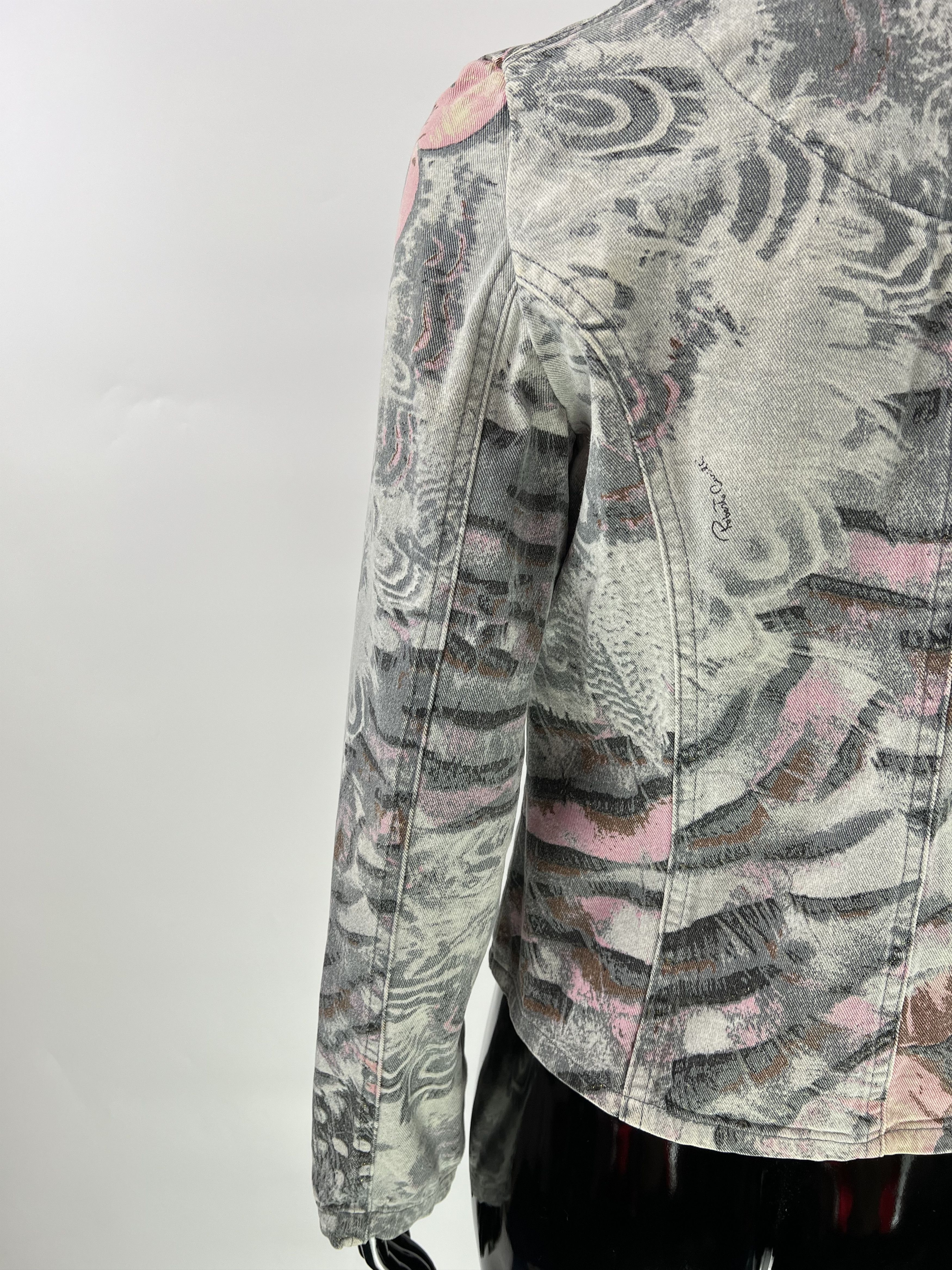 Roberto Cavalli Rare Vintage Roberto Cavalli Printed Denim Jacket Size S/M Size M / US 6-8 / IT 42-44 - 5 Thumbnail