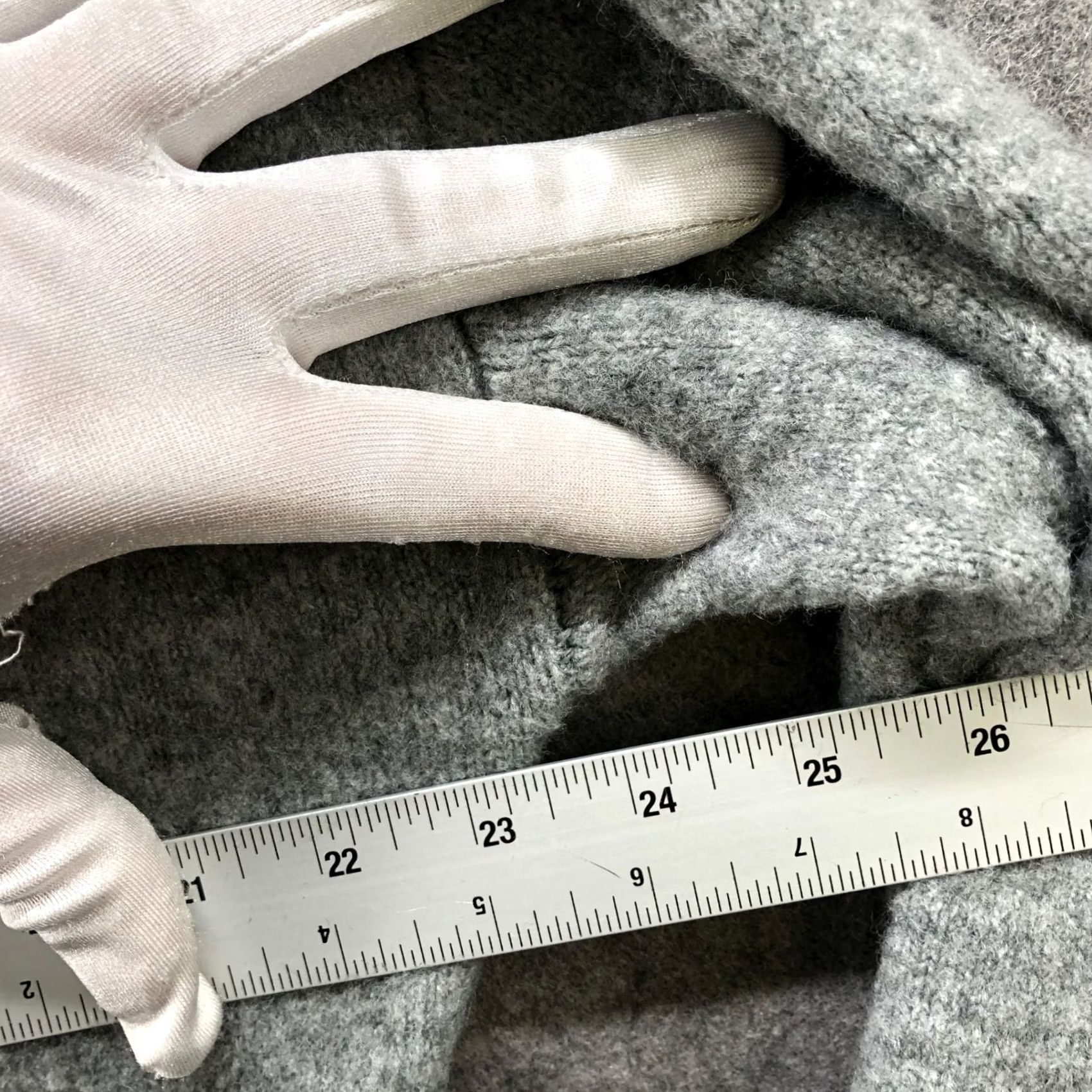 Zara Zara Oversized Turtleneck Sweater Womens S Gray Fuzzy With Wool Boxy Geometric Pullover Knit Wool Blend Size S / US 4 / IT 40 - 6 Thumbnail