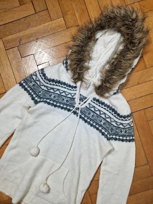 Vintage Vintage faux fur hood sweater y2k 2000s mcbling Size S / US 4 / IT 40 - 5 Thumbnail