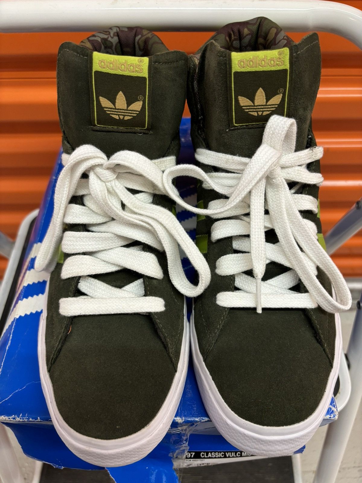 Adidas × Vintage ***FINAL DROP***RARE 2006 ADIDAS VULCANIZED HIGH SUEDE 12 Size US 12 / EU 45 - 3 Thumbnail