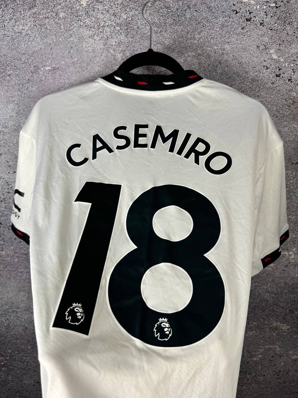 Adidas CASEMIRO Manchester United 2022/23 Away Adidas Soccer Jersey Size US S / EU 44-46 / 1 - 14 Thumbnail