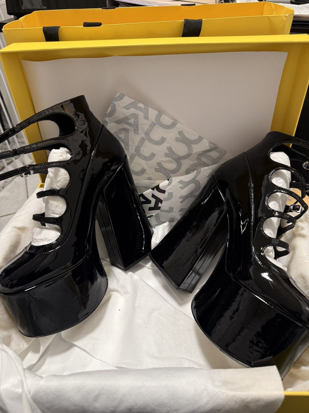 Marc Jacobs THE PATENT LEATHER KIKI ANKLE BOOT Size US 11 / IT 41 - 5 Thumbnail