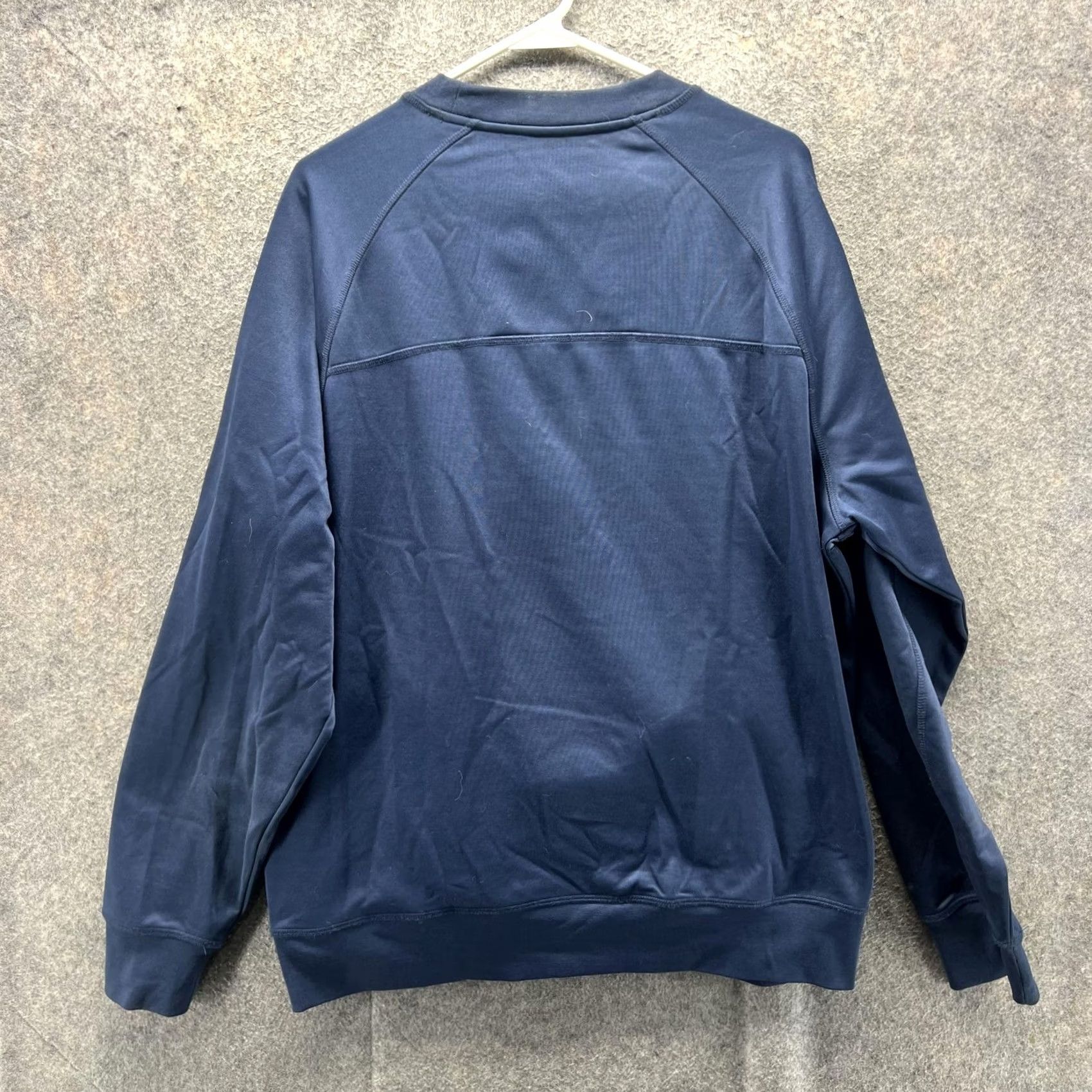 Vintage Greg Norman Sweatshirt Mens Large Blue Attack Life Shark Golf Crewneck Pullover Size US L / EU 52-54 / 3 - 2 Thumbnail
