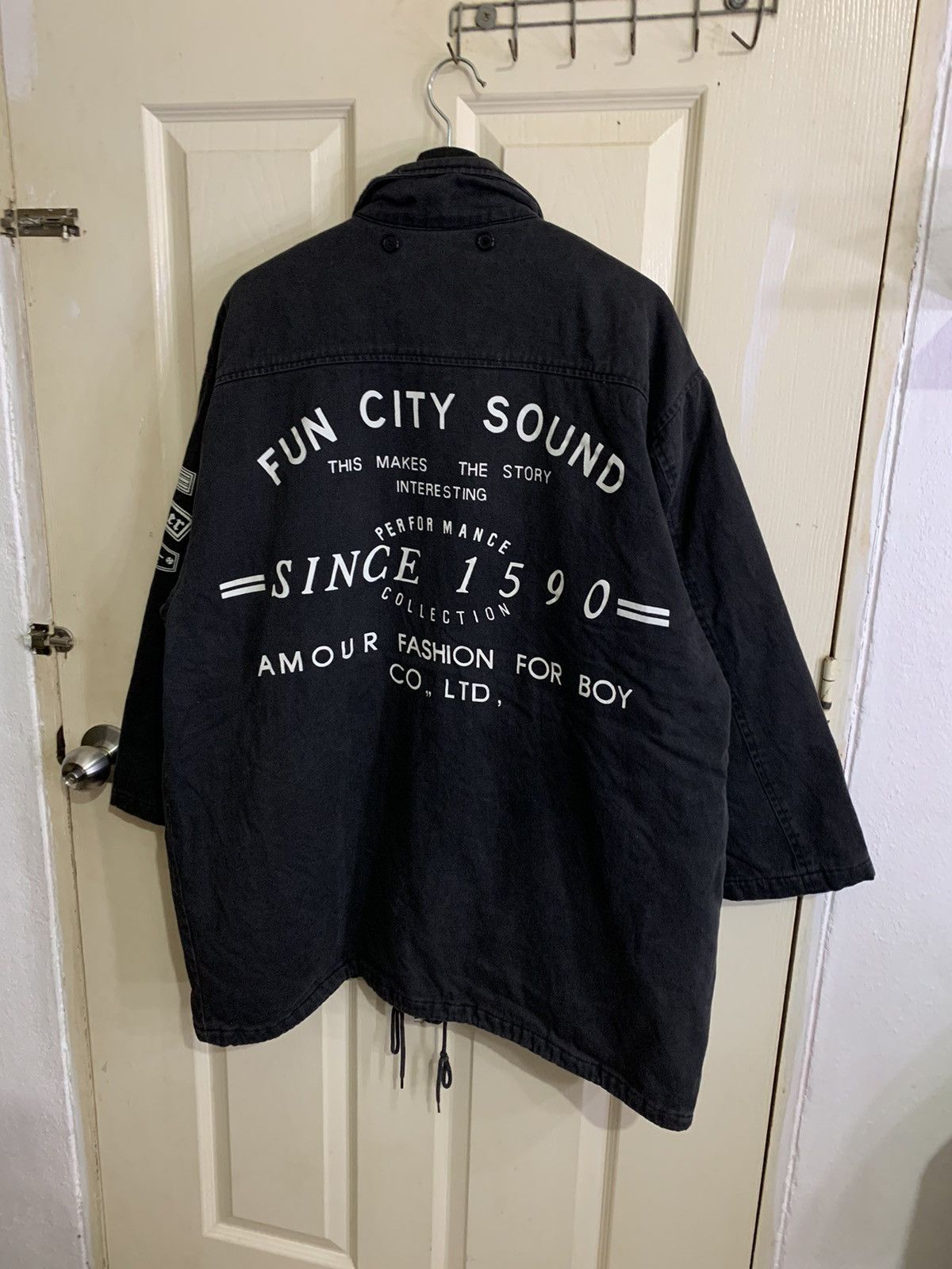 Japanese Brand Vintage Am AmourJapan Fun City Sound Cyberpunk Black Denim Size US L / EU 52-54 / 3 - 2 Thumbnail