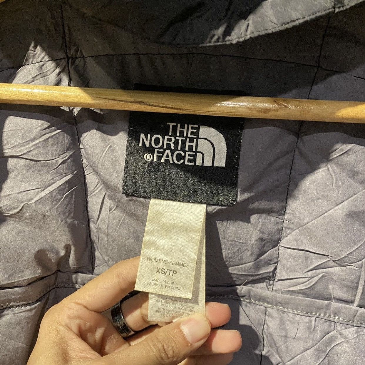 The North Face THE NORTH FACE Down Jacket XS Fit S Black Size S / US 4 / IT 40 - 15 Thumbnail
