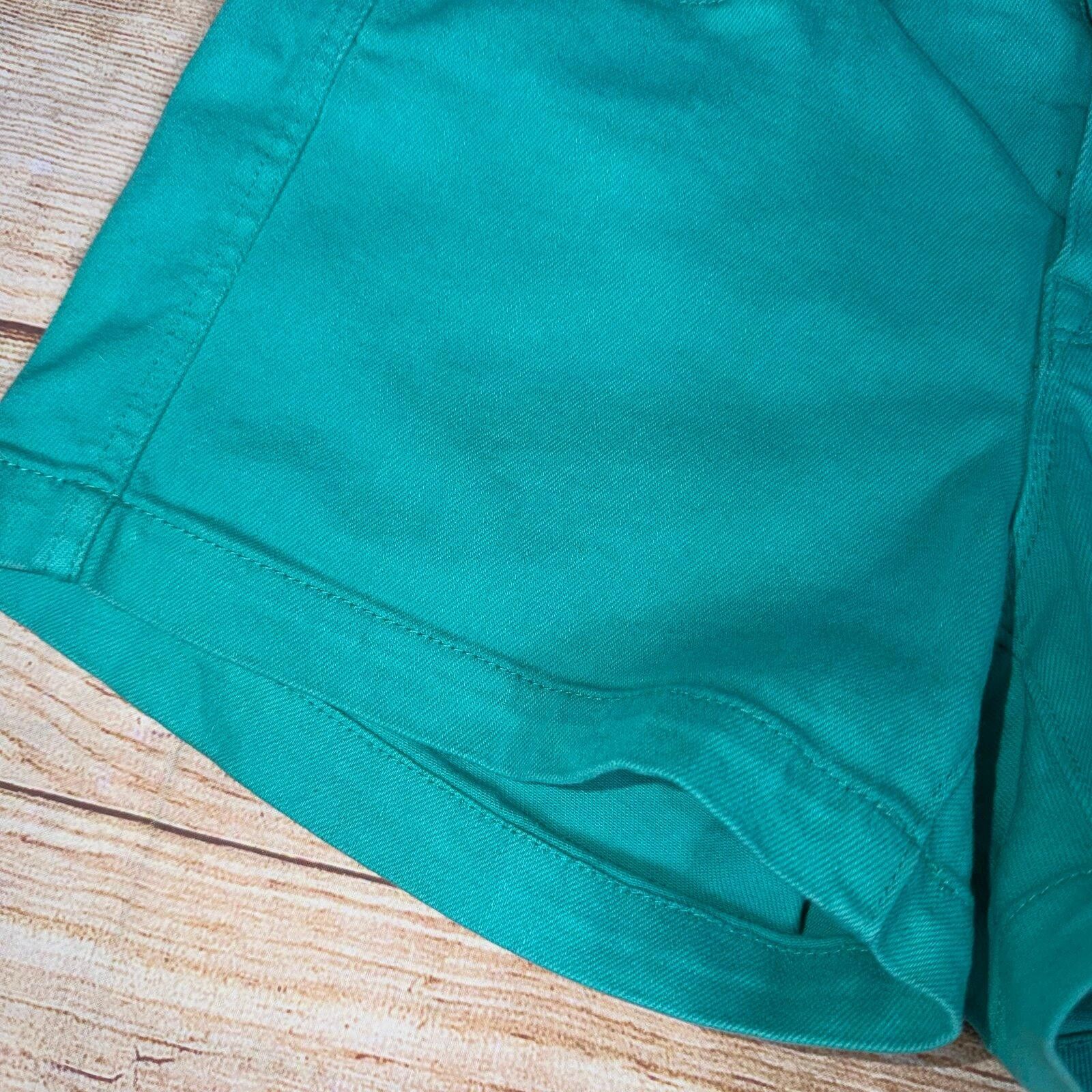 J.Crew J. Crew Shorts Size 30" / US 8 / IT 44 - 2 Thumbnail