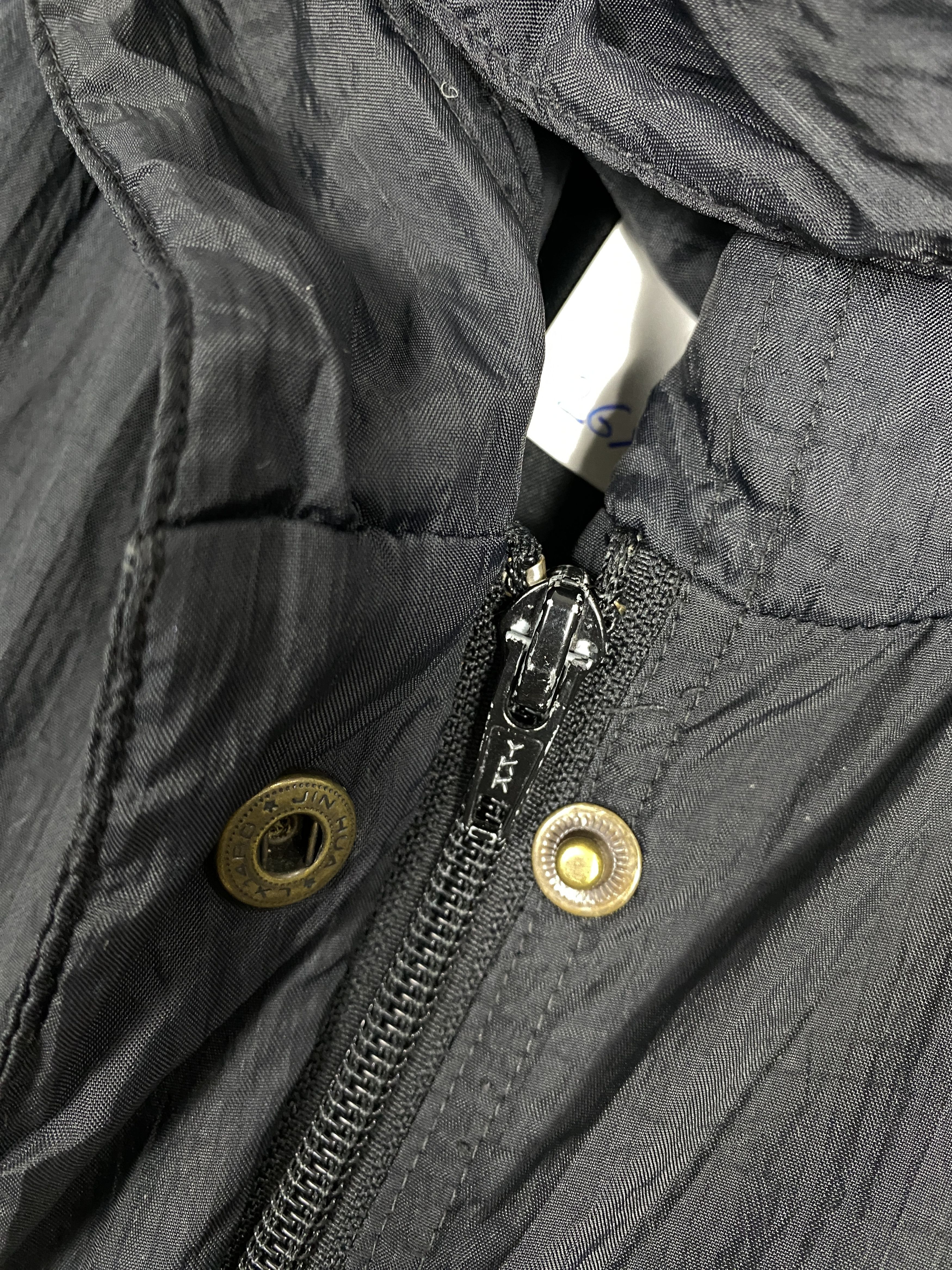 Japanese Brand Vintage Leomarina Quilted Lining Hoodie Jacket Size US L / EU 52-54 / 3 - 3 Thumbnail