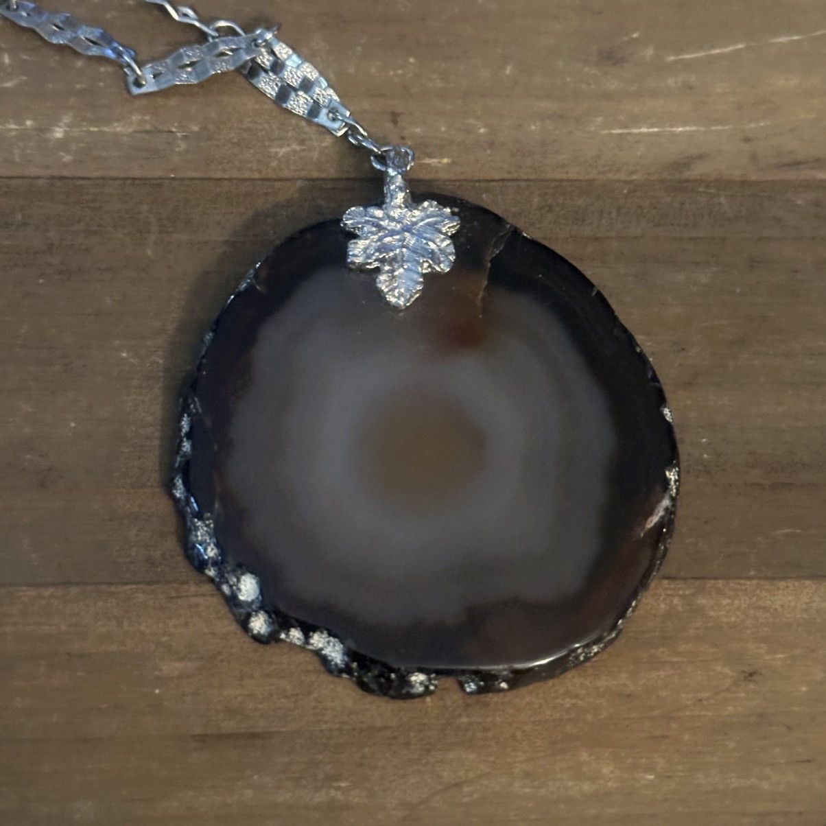 Vintage Vintage silver tone large sliced agate pendant necklace Size ONE SIZE - 4 Thumbnail