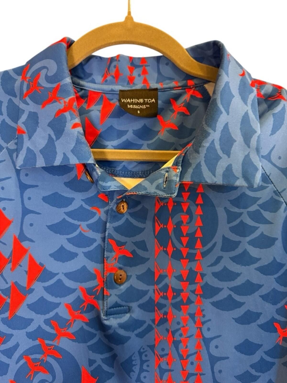 Other Wahine Toa Hawaii Men’s Polynesian Printed Polo Shirt sz S Size US S / EU 44-46 / 1 - 3 Thumbnail