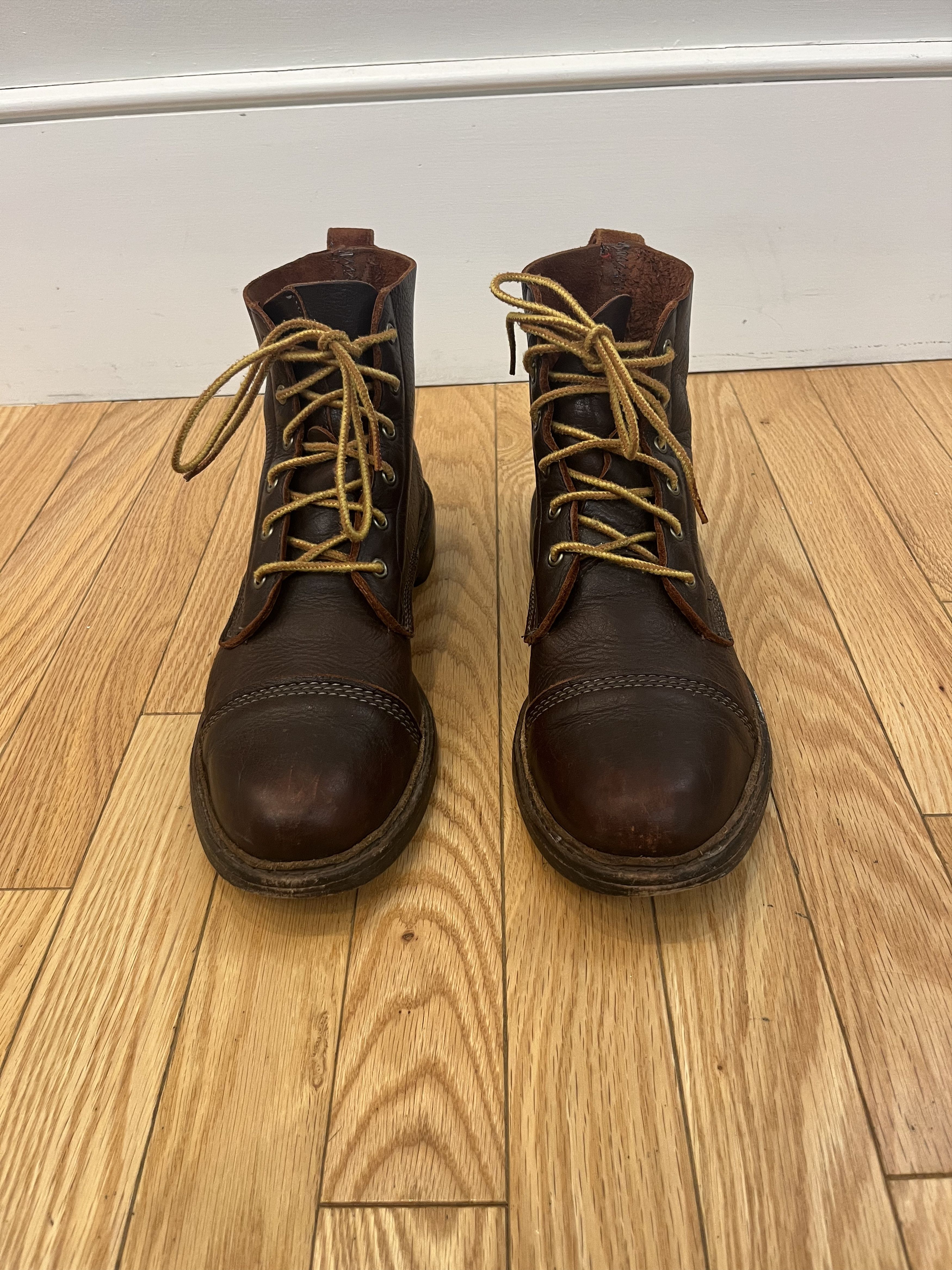 Allen Edmonds Normandy Cap-Toe Boots Size US 8.5 / EU 41-42 - 1 Thumbnail