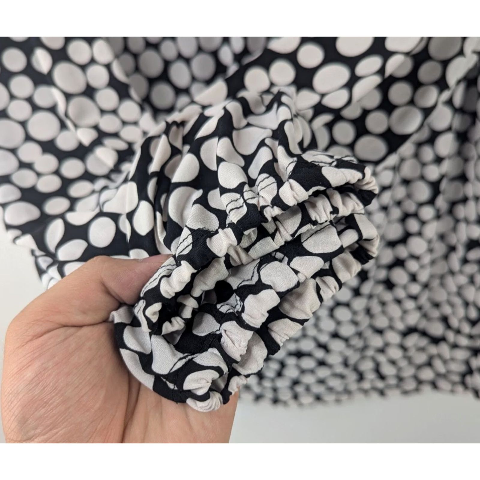 Vintage Susan Graver Tunic Pullover Liquid Knit Polka Dot White Black XS? Size L / US 10 / IT 46 - 3 Thumbnail