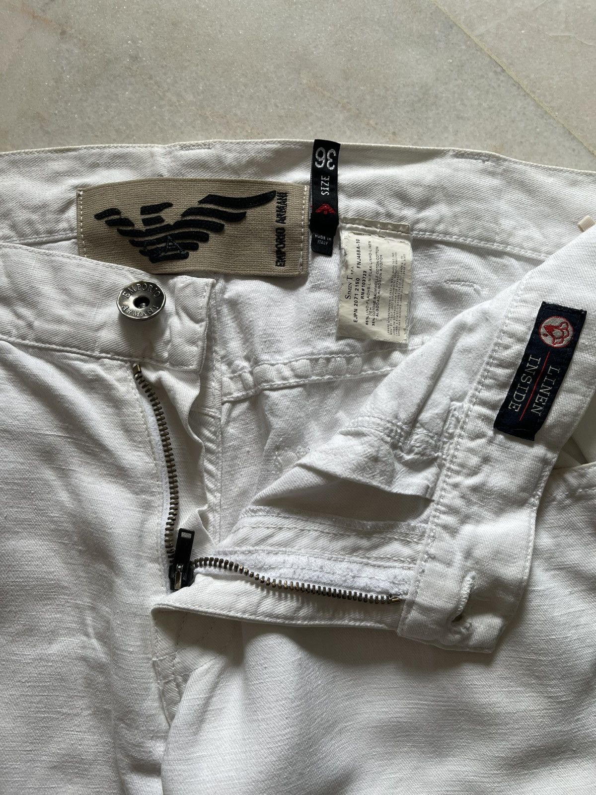 Emporio Armani Emporio Armani Metal Emblem Pocket White Denim Jeans 96 Size US 36 / EU 52 - 15 Thumbnail