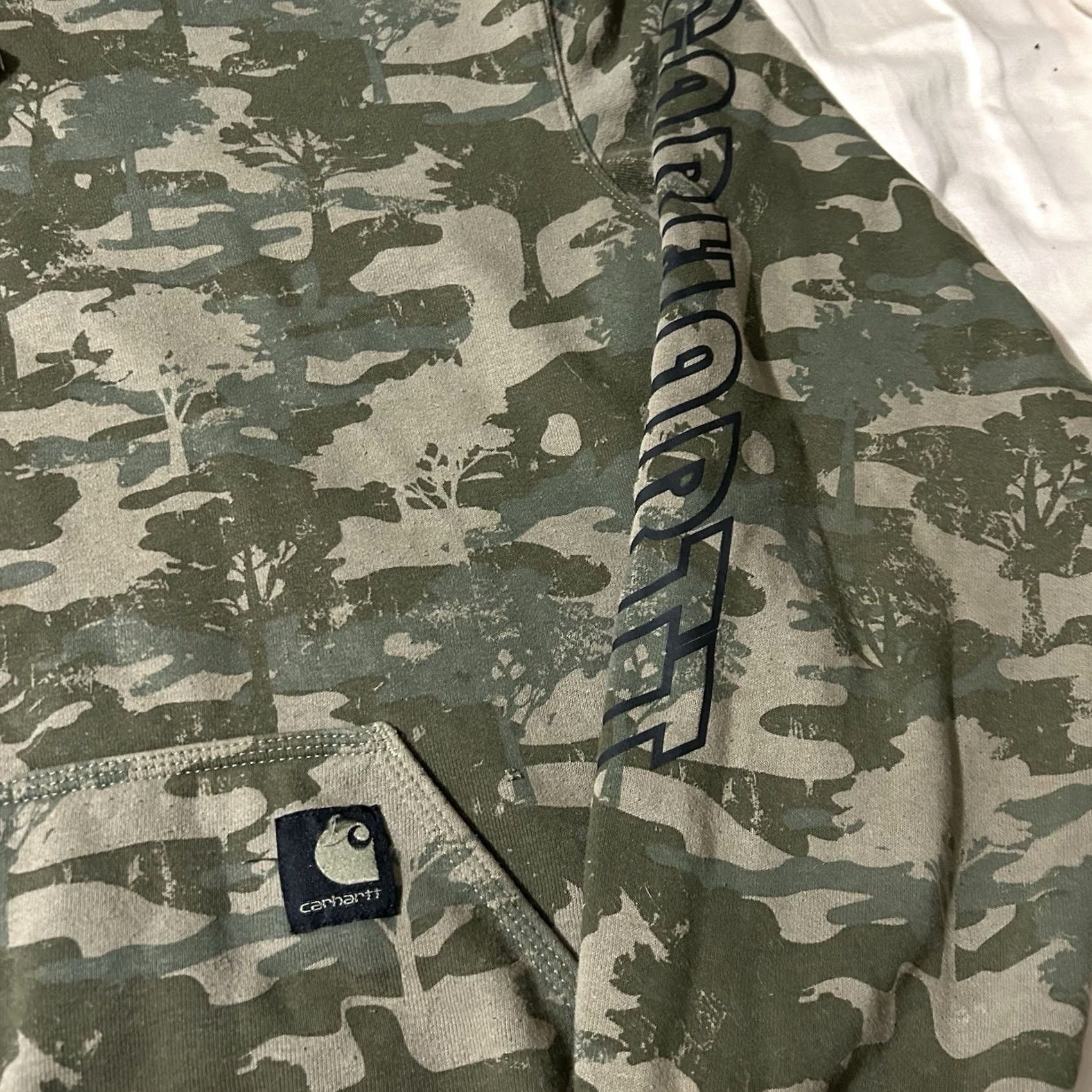 Carhartt Carhartt Hoodie Men Loose Fit Tree Camo Size M Brown Pullover Size US M / EU 48-50 / 2 - 2 Thumbnail