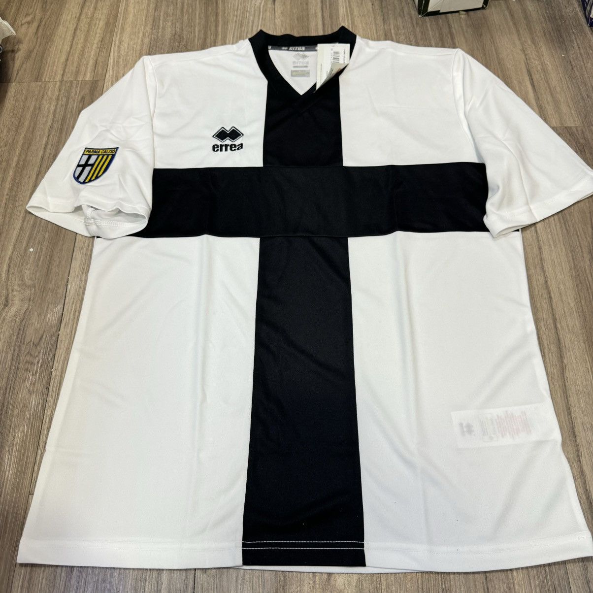 Other Parma 18/19 Academy home shirt (Bnwt) Size US XL / EU 56 / 4 - 1 Thumbnail