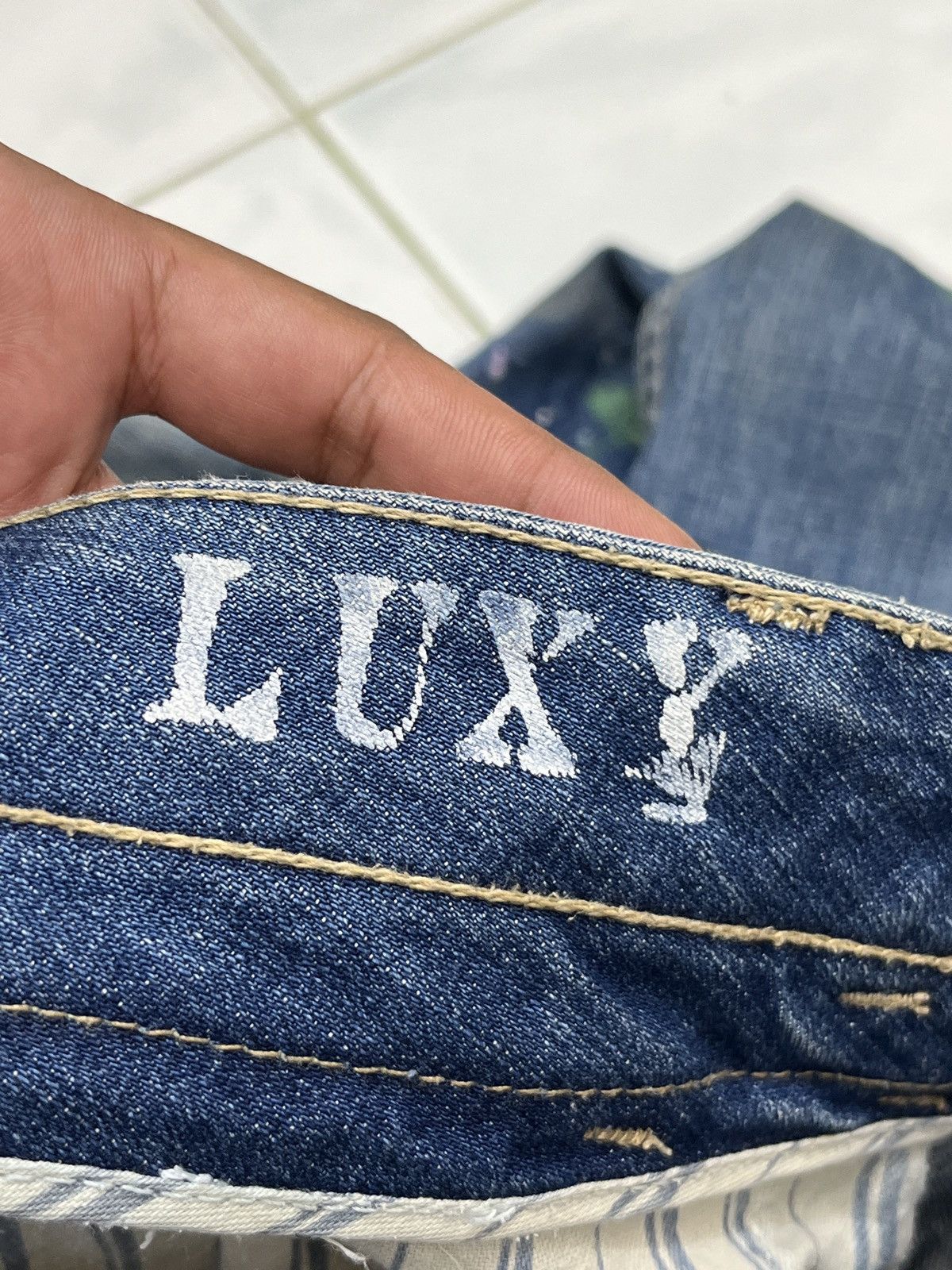 Japanese Brand 🔥🔥🔥ARCHIVE LUXY SPLATTER PAINT DENIM Size US 33 - 16 Thumbnail