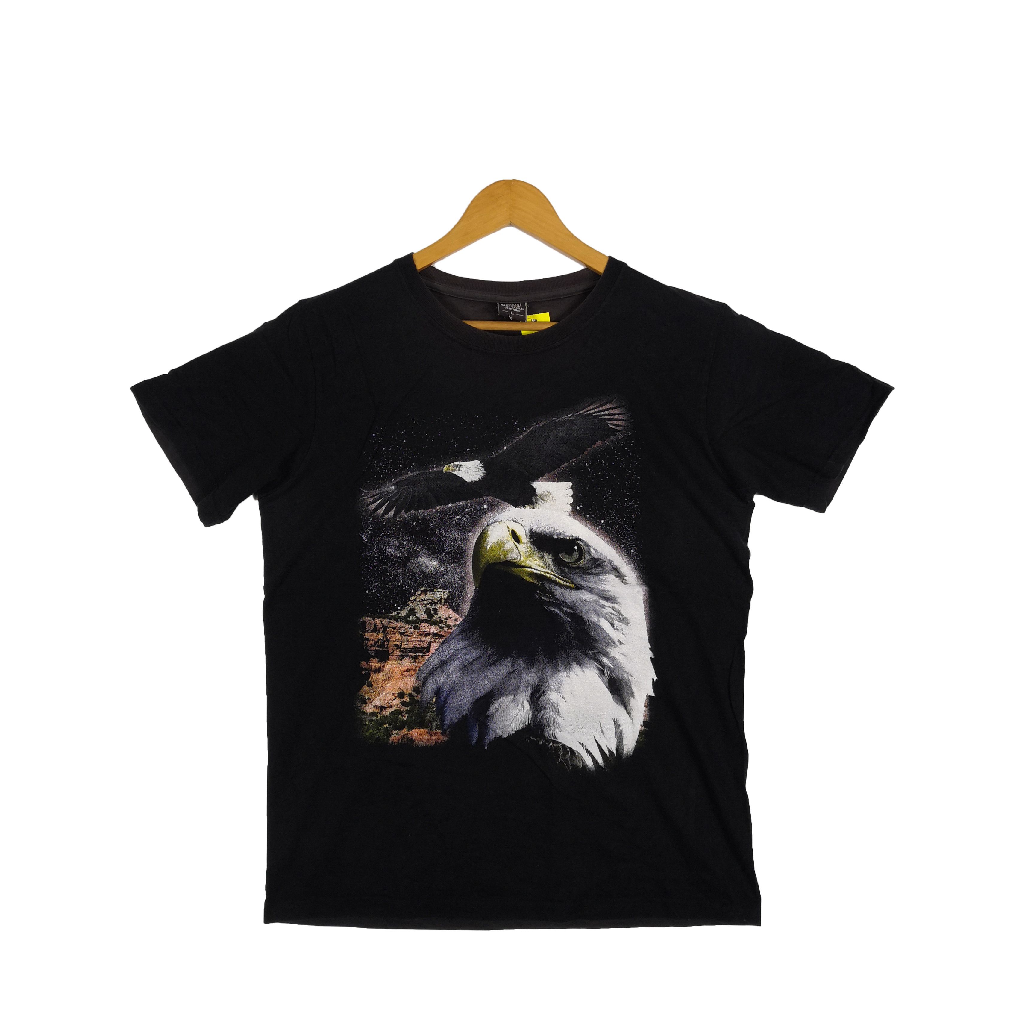 Japanese Brand Vintage Y2K Eagle Head T-Shirt Streetwear Crewneck Tees Size US M / EU 48-50 / 2 - 1 Thumbnail
