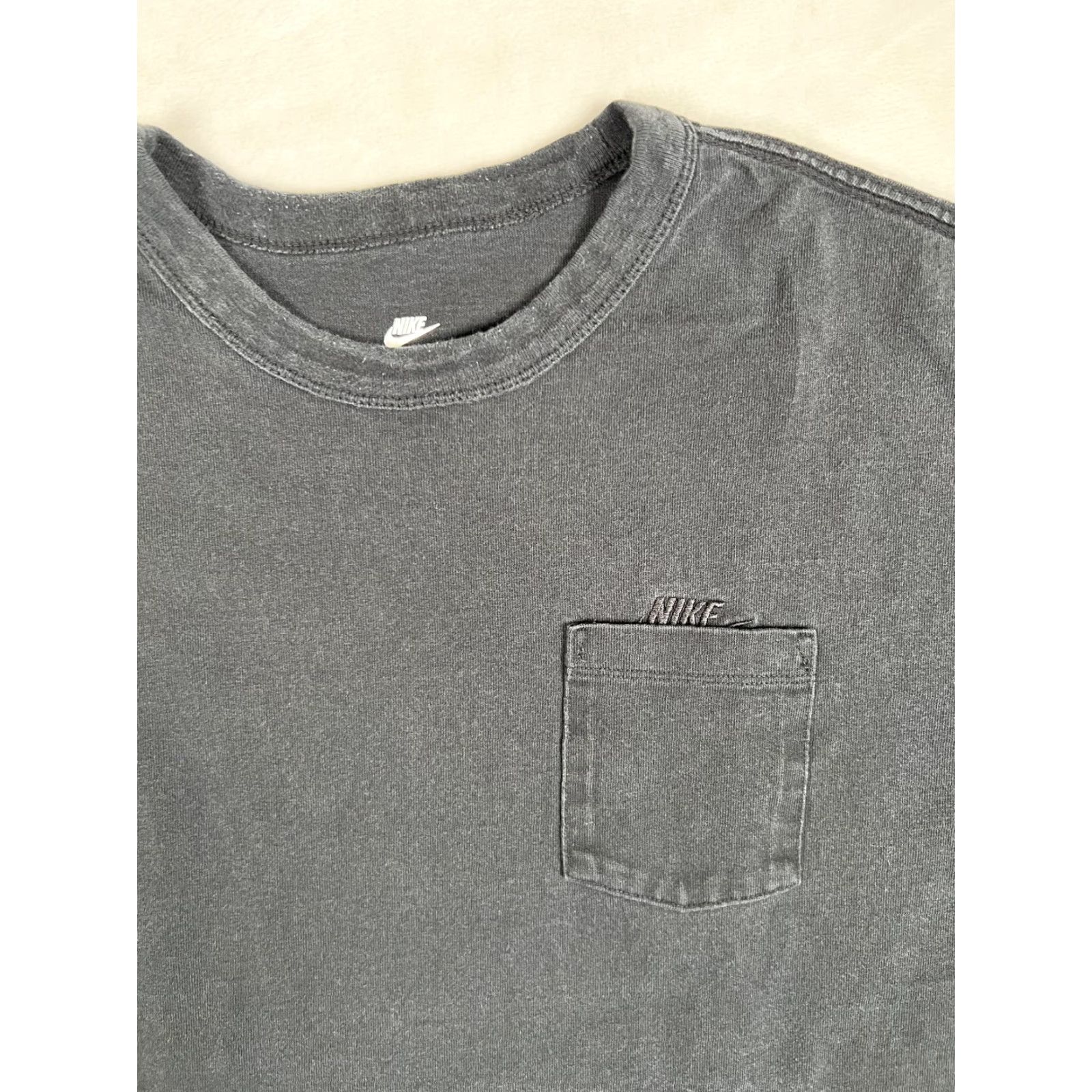 Nike Nike Long Sleeve Pocket Shirt Mens XL Black Max 90 Loose Fit Embroidered Logo Size US XL / EU 56 / 4 - 2 Thumbnail