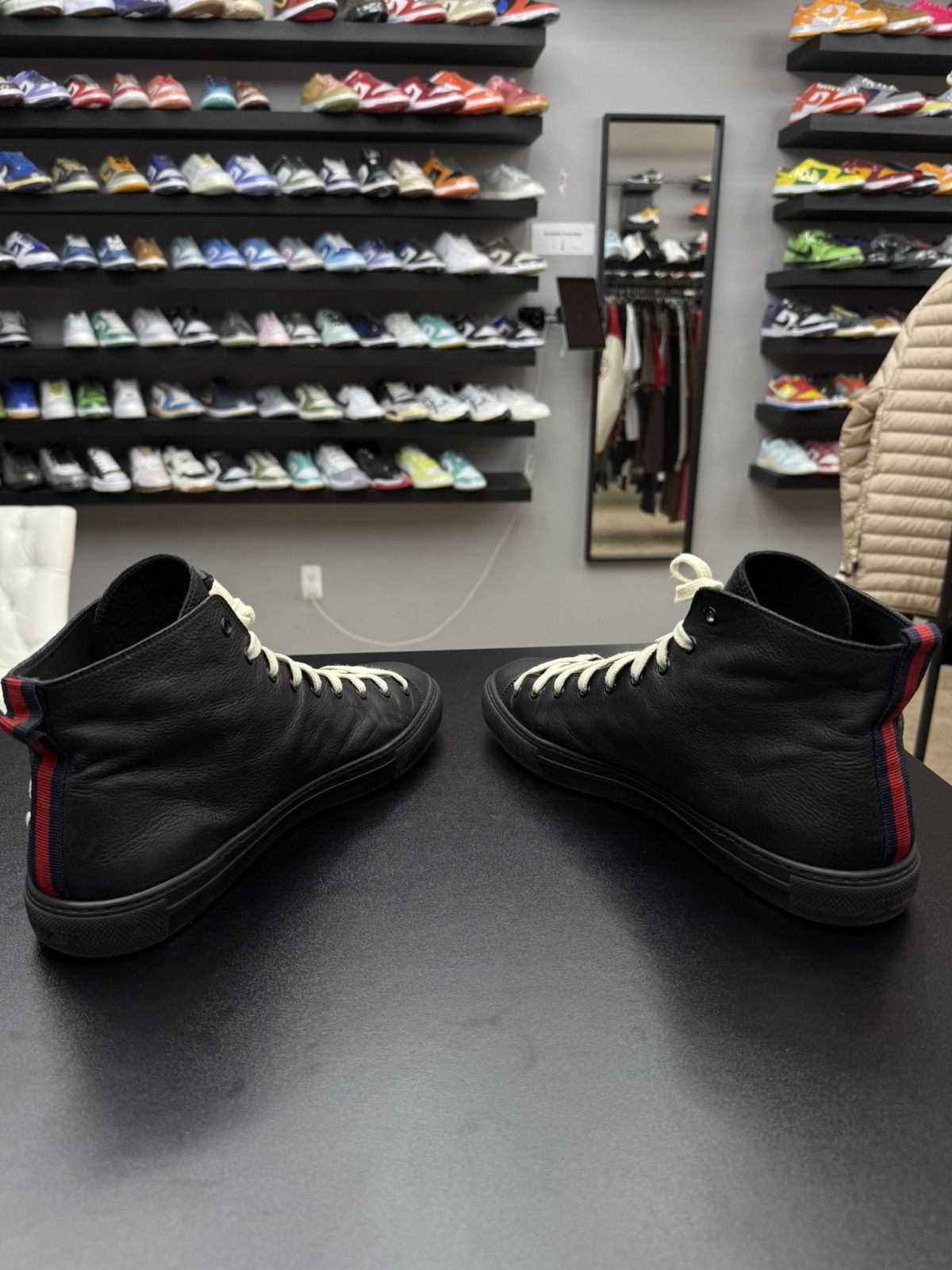 Gucci Gucci Men's Black Blind For Love Leather High Top Sneaker Size US 11 / EU 44 - 15 Thumbnail