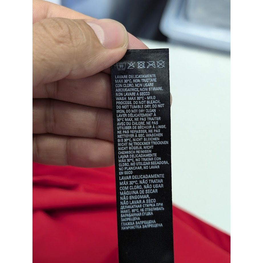 Adidas × Balenciaga o1rshd1 Swim T-Shirt in Red Size US M / EU 48-50 / 2 - 12 Thumbnail