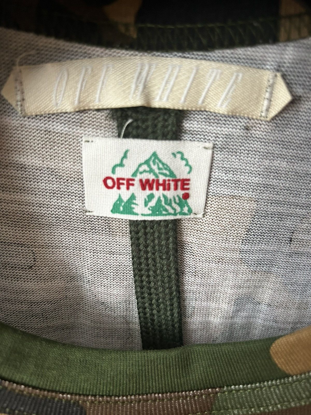Off-White Slightly oversized OFF-WHITE Camo tee size S brand new Size US S / EU 44-46 / 1 - 9 Thumbnail