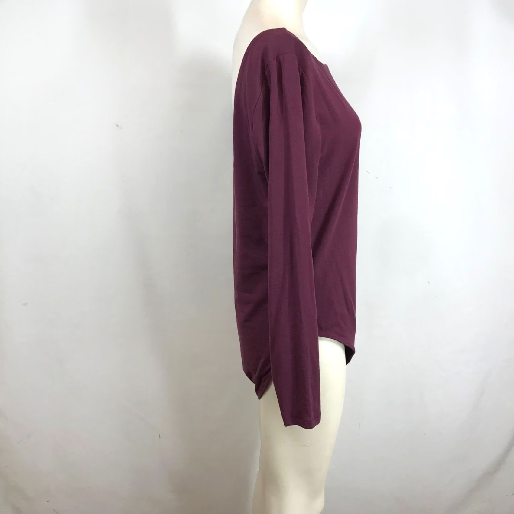 Old Navy Old Navy Womens Plus Bodysuit Long Sleeve Boat Neck Deep Scoop Back Plum Burgundy Size XXL / US 16-18 / IT 52-54 - 4 Thumbnail