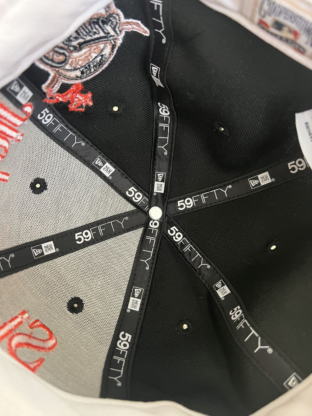 Sinclair Global “Gotham City” 7 5/8 fitted Size ONE SIZE - 3 Thumbnail