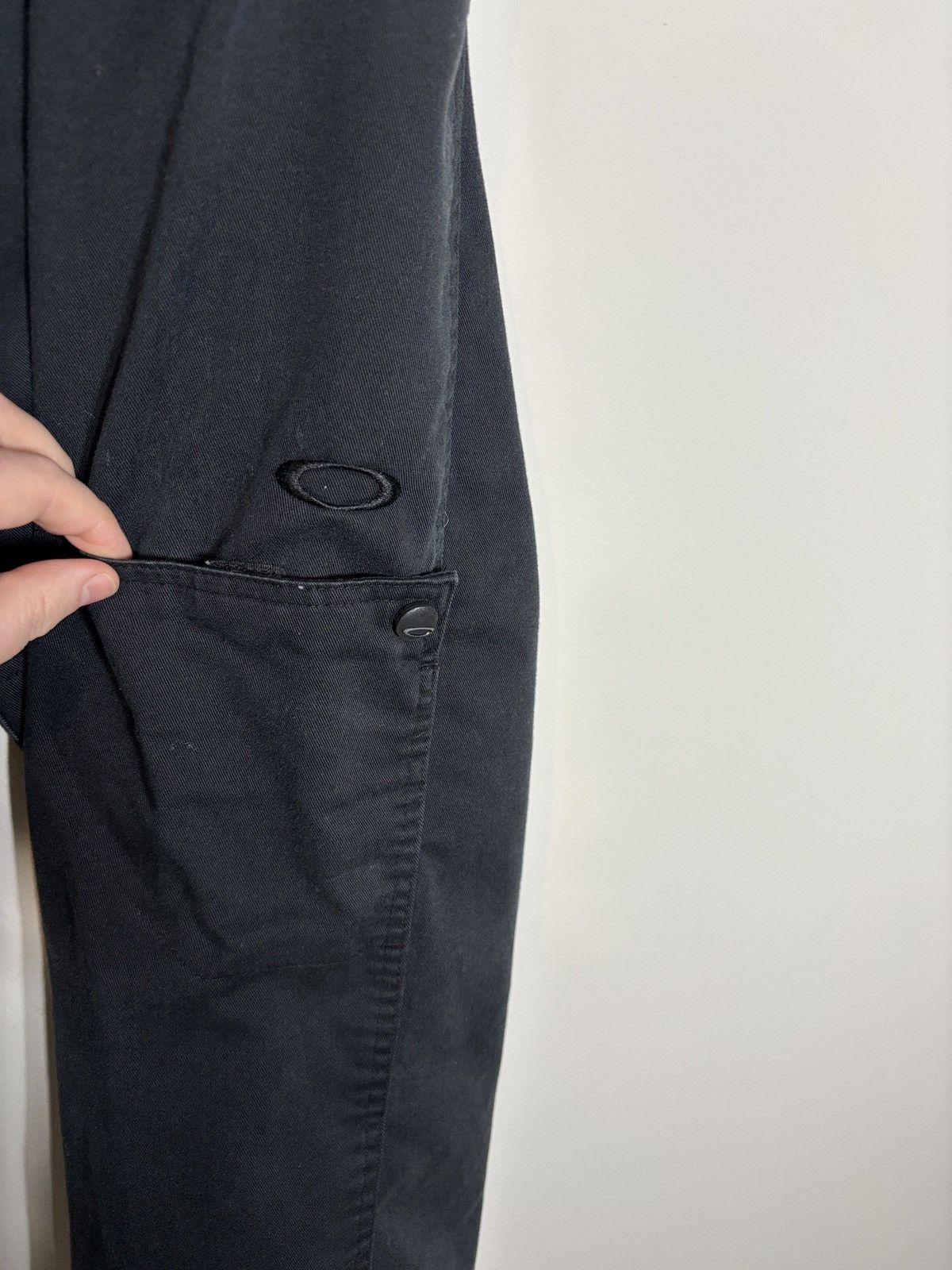 Oakley Oakley Tactical Cargo Pants Gorpcore Skater Software 36” Size US 36 / EU 52 - 2 Thumbnail
