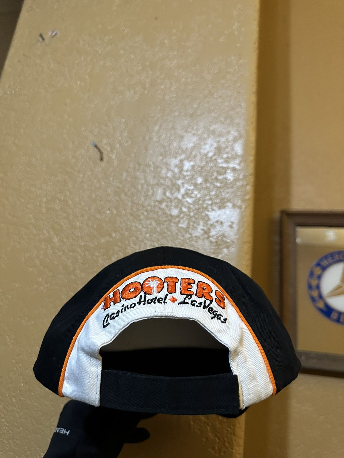4GSELLER × Vintage 📌 vintage Hooters Casino adjustable hat y2k Size ONE SIZE - 3 Thumbnail