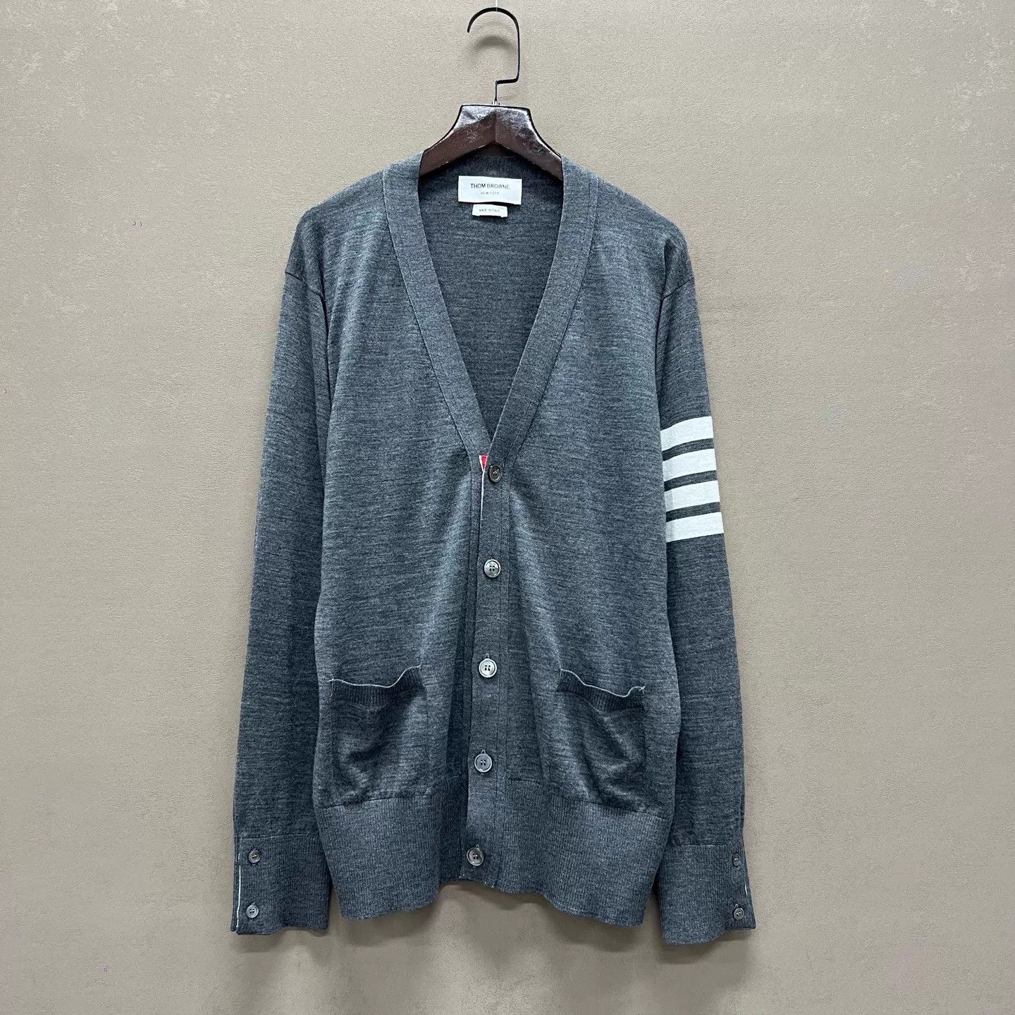 Thom Browne Thom Browne 99 New Gray 4-Bar Stripe Cardigan Size 4 Size US XL / EU 56 / 4 - 1 Thumbnail