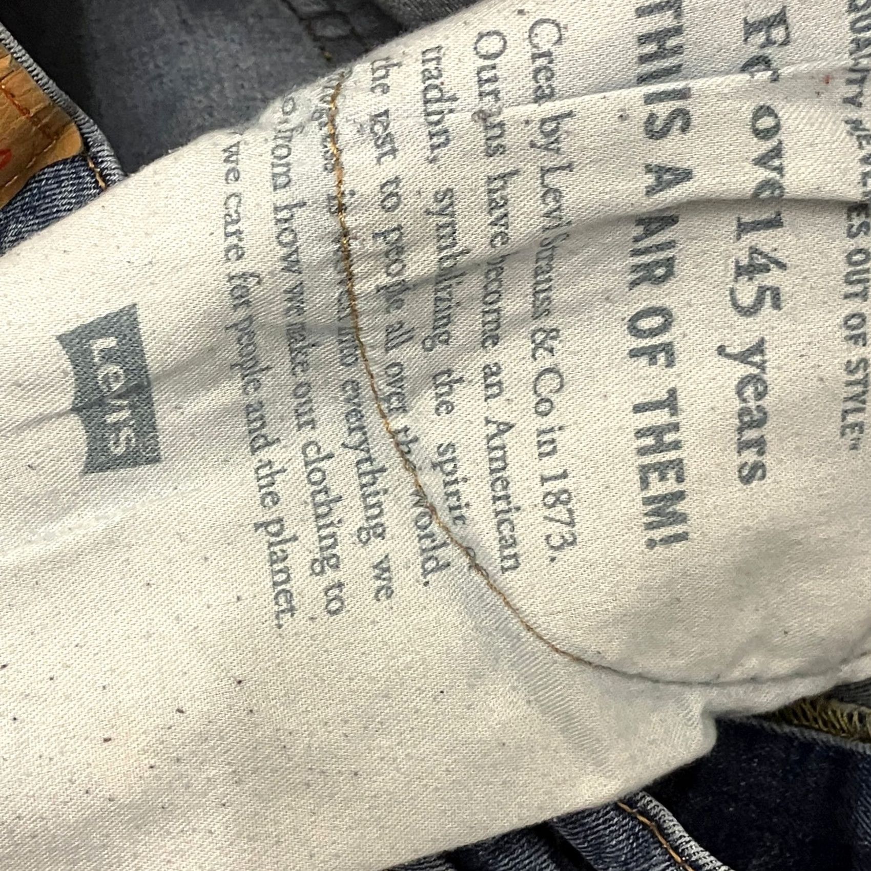 Levi's VINTAGE Levi's 505 Jeans Mens 32W 29L Blue Regular Straight Leg Stretch Denim Red Tab 90s Size US 32 / EU 48 - 3 Thumbnail