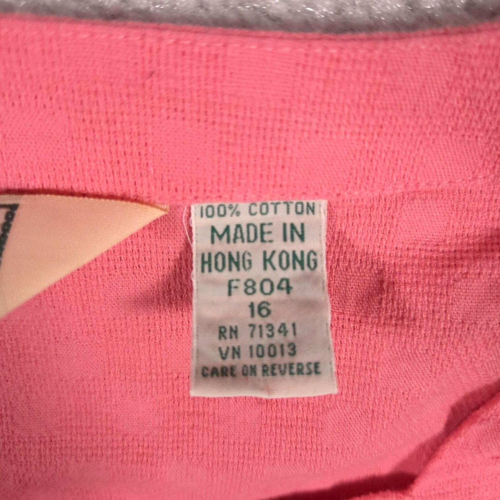 Vintage VINTAGE LL Bean Shirt Womens 16 Pink Button Front 100% Cotton Textured Long Sleeve Blouse Women Square Neck Polka Dot Size XXL / US 16-18 / IT 52-54 - 6 Thumbnail