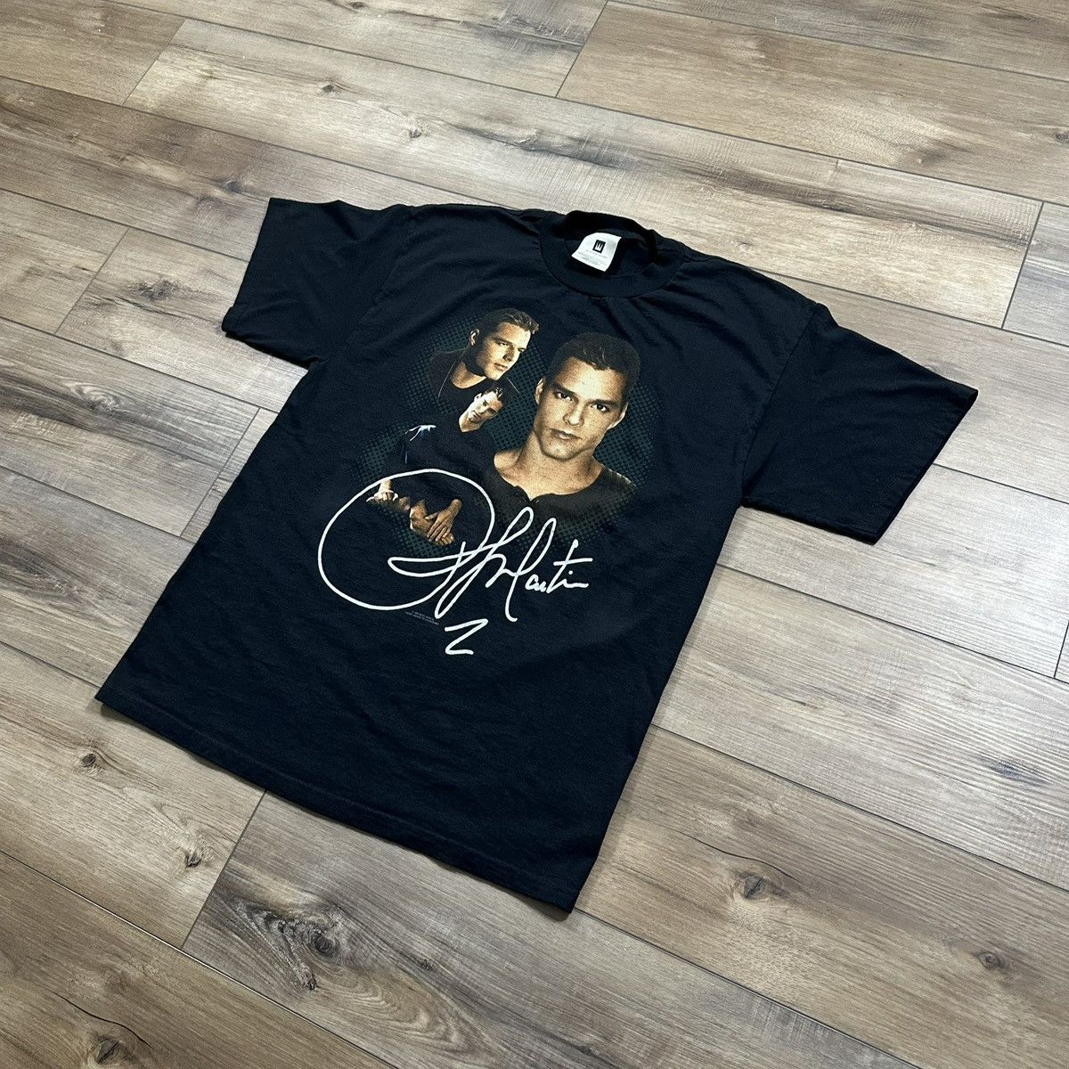 Other Vintage 1999 Ricky Martin Portrait Graphic Tee Size US L / EU 52-54 / 3 - 3 Thumbnail
