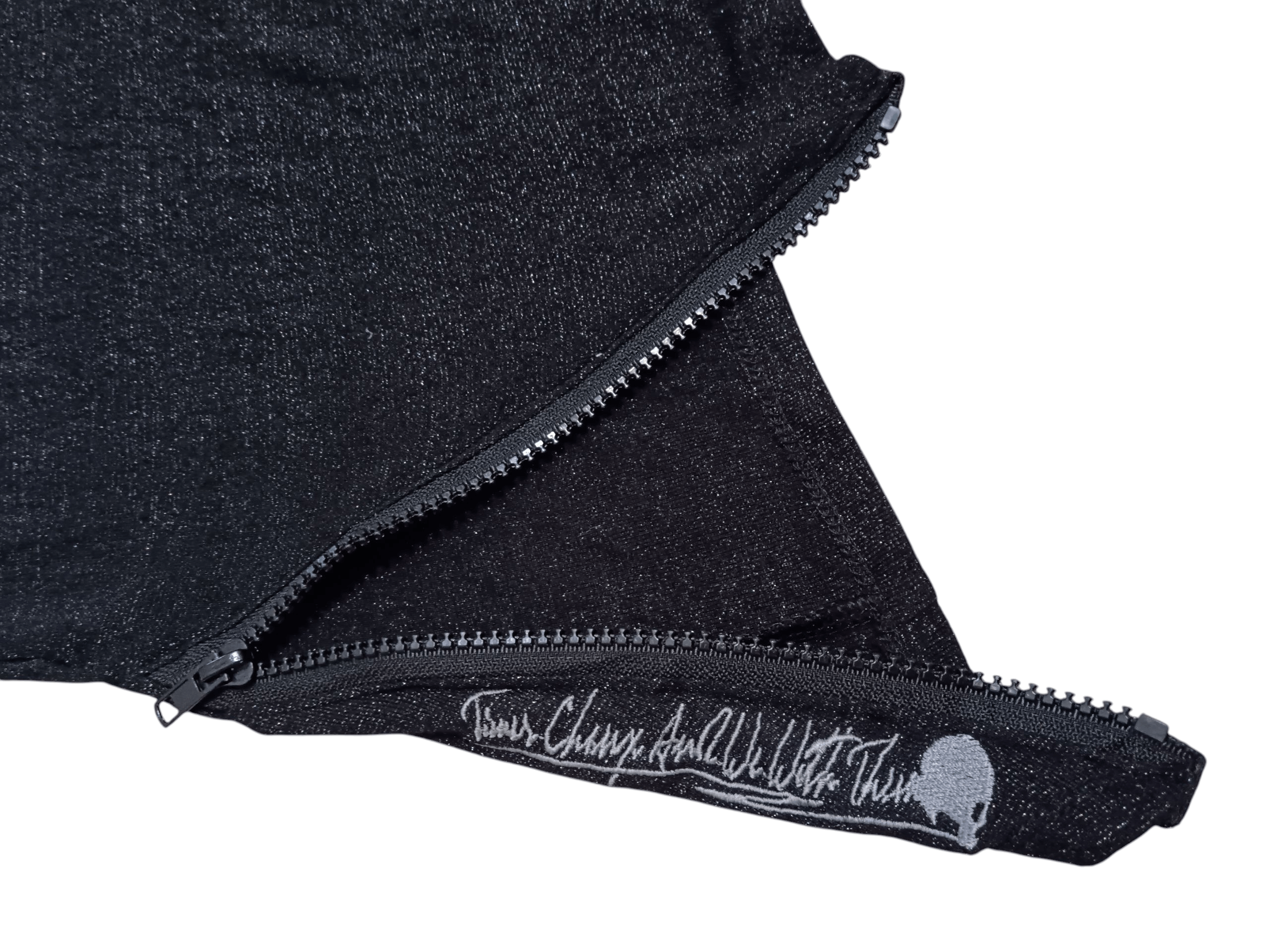 Japanese Brand HEAVEN AND EARTH ASYMMETRICAL SKULL ZIPPER TANKTOP Size M / US 6-8 / IT 42-44 - 3 Thumbnail