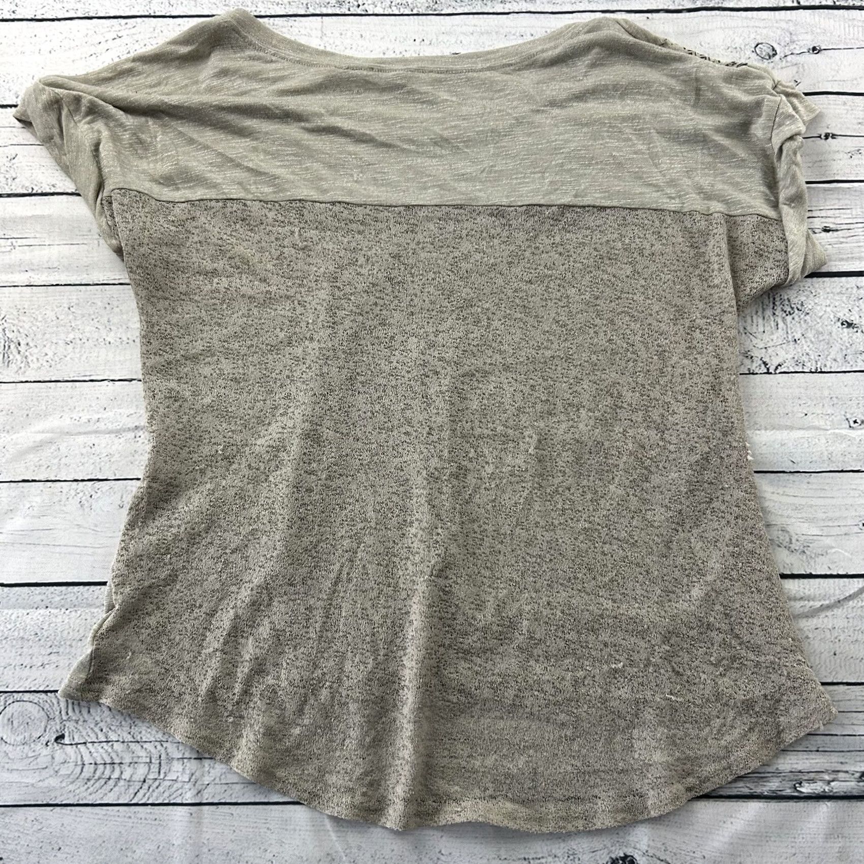 Miss Me Miss Me Gold Short Sleeve Top Women's M Blouse Gold Shirt Women MS Short Sleeve Modern Metal Theme Modern Gold Miss Me Women M Size M / US 6-8 / IT 42-44 - 5 Thumbnail