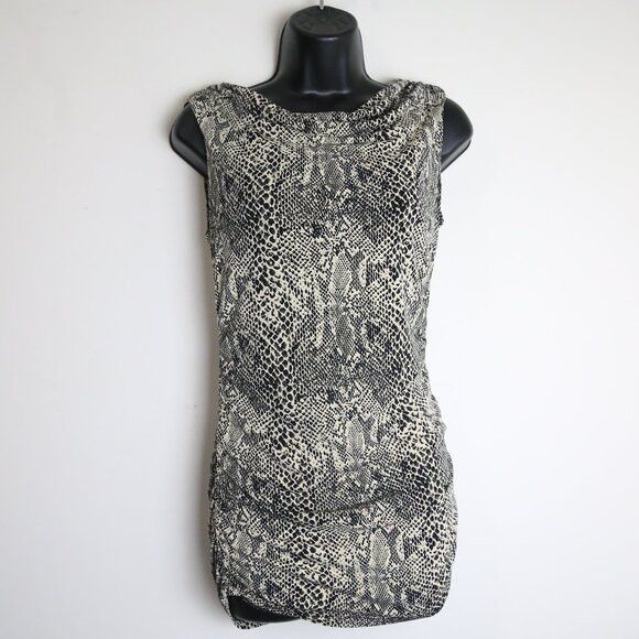 Michael Kors Michael Kors Crocodile Print Sleeveless Low Back Blouse Size XS / US 0-2 / IT 36-38 - 1 Thumbnail