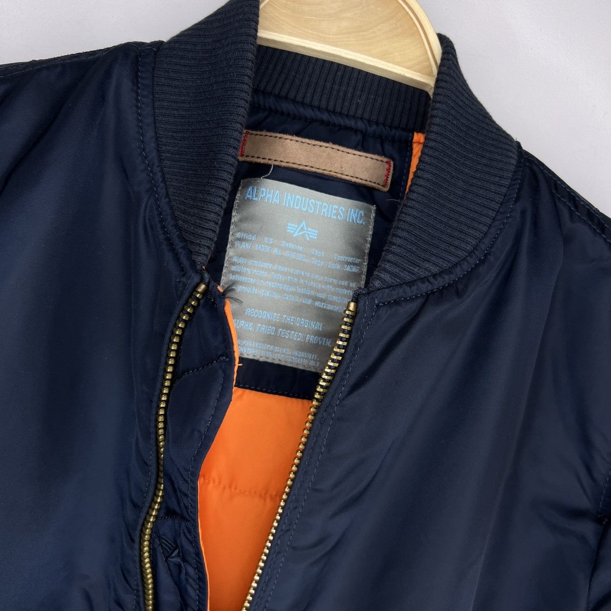 Alpha Industries Alpha Industries Bomber Jacket MA-1 Navy Nylon M size Size US M / EU 48-50 / 2 - 6 Thumbnail
