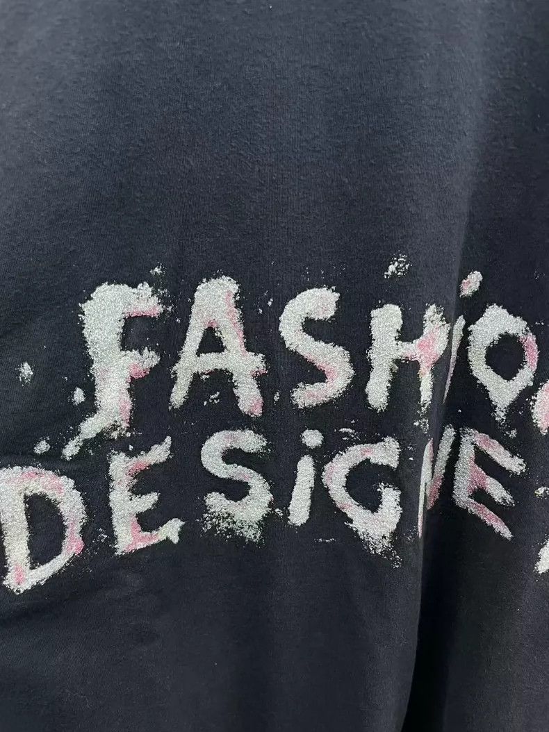 Balenciaga Balenciaga Glitter Do Old Destruction Short Sleeve Size L Size US L / EU 52-54 / 3 - 4 Thumbnail