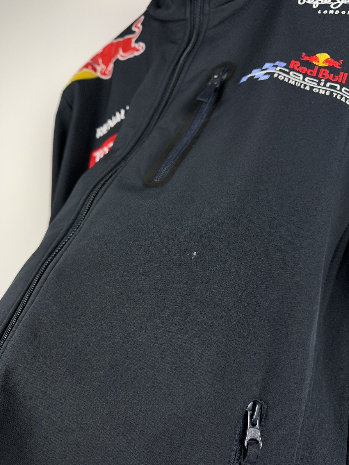 Red Bull × Vintage Vintage Red Bull Big Logo Racing Jacket Size US M / EU 48-50 / 2 - 6 Thumbnail