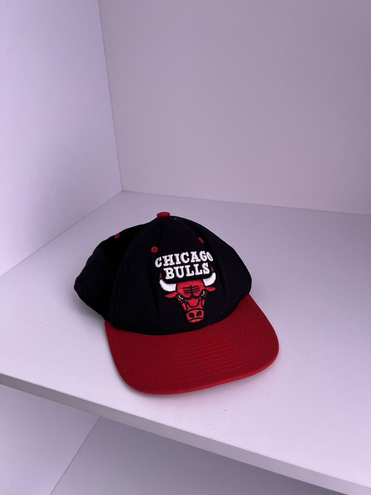 Mitchell & Ness × NBA × Vintage Vintage Chicago Bulls Y2k Rare Cap Size ONE SIZE - 2 Thumbnail