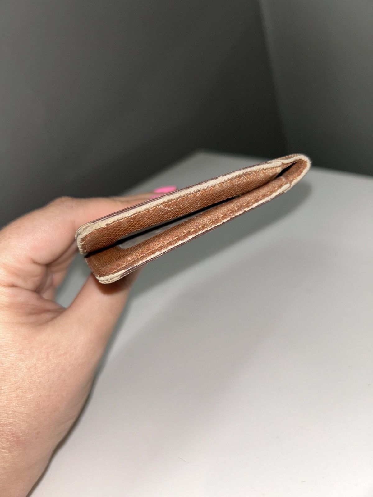 Louis Vuitton Louis Vuitton Monogram ID Card Holder CA0978 Size ONE SIZE - 8 Thumbnail