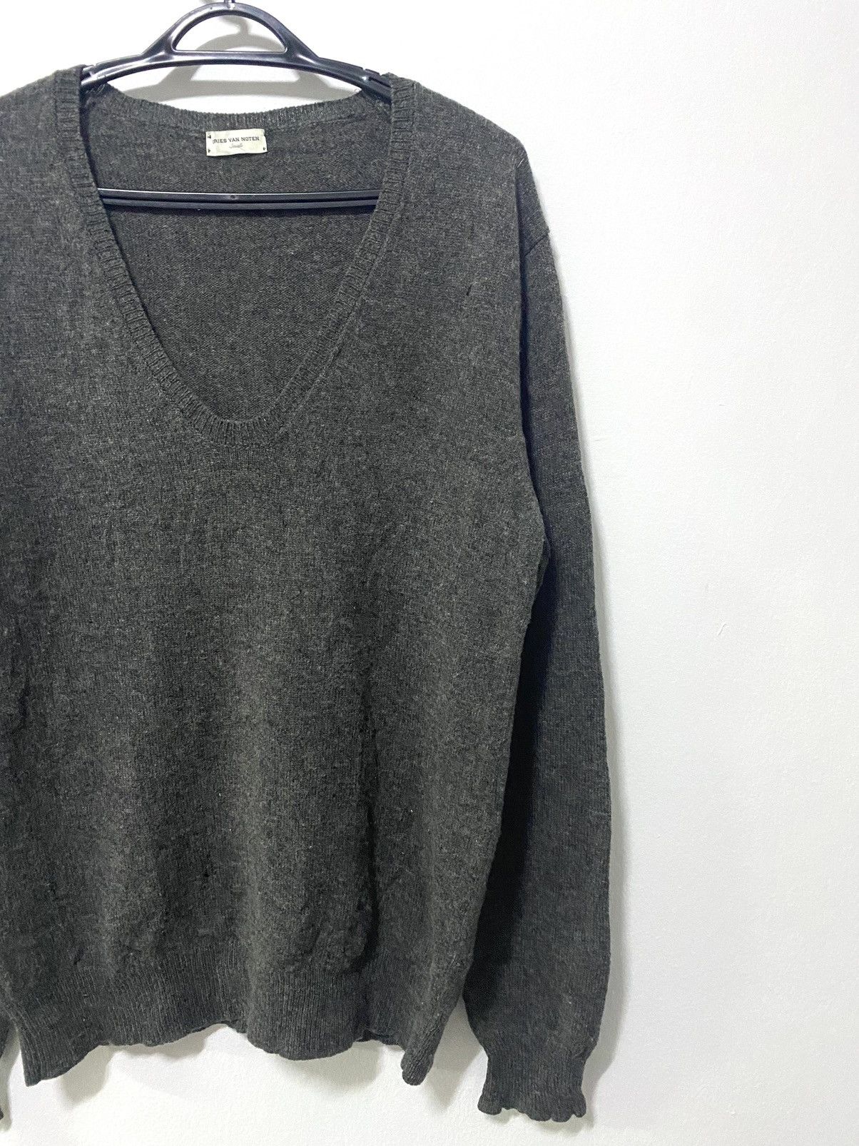Dries Van Noten Vintage Dries van Noten mohair v-neck sweater Size US S / EU 44-46 / 1 - 3 Thumbnail