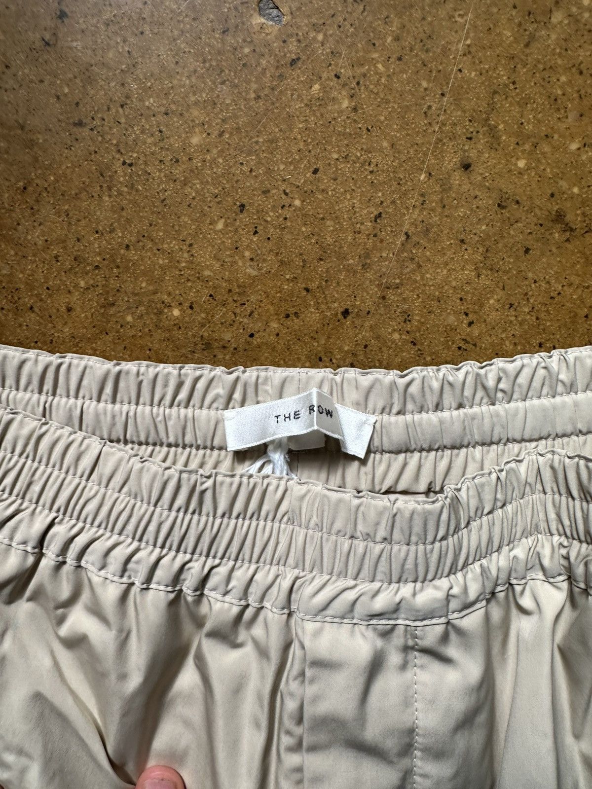 The Row The Row Gerhardt Shorts (M) Size US 32 / EU 48 - 4 Thumbnail