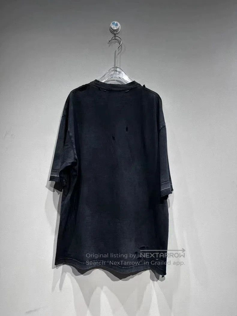 Balenciaga Balenciaga Distressed Double B Short Sleeve Tee. Size US M / EU 48-50 / 2 - 2 Thumbnail