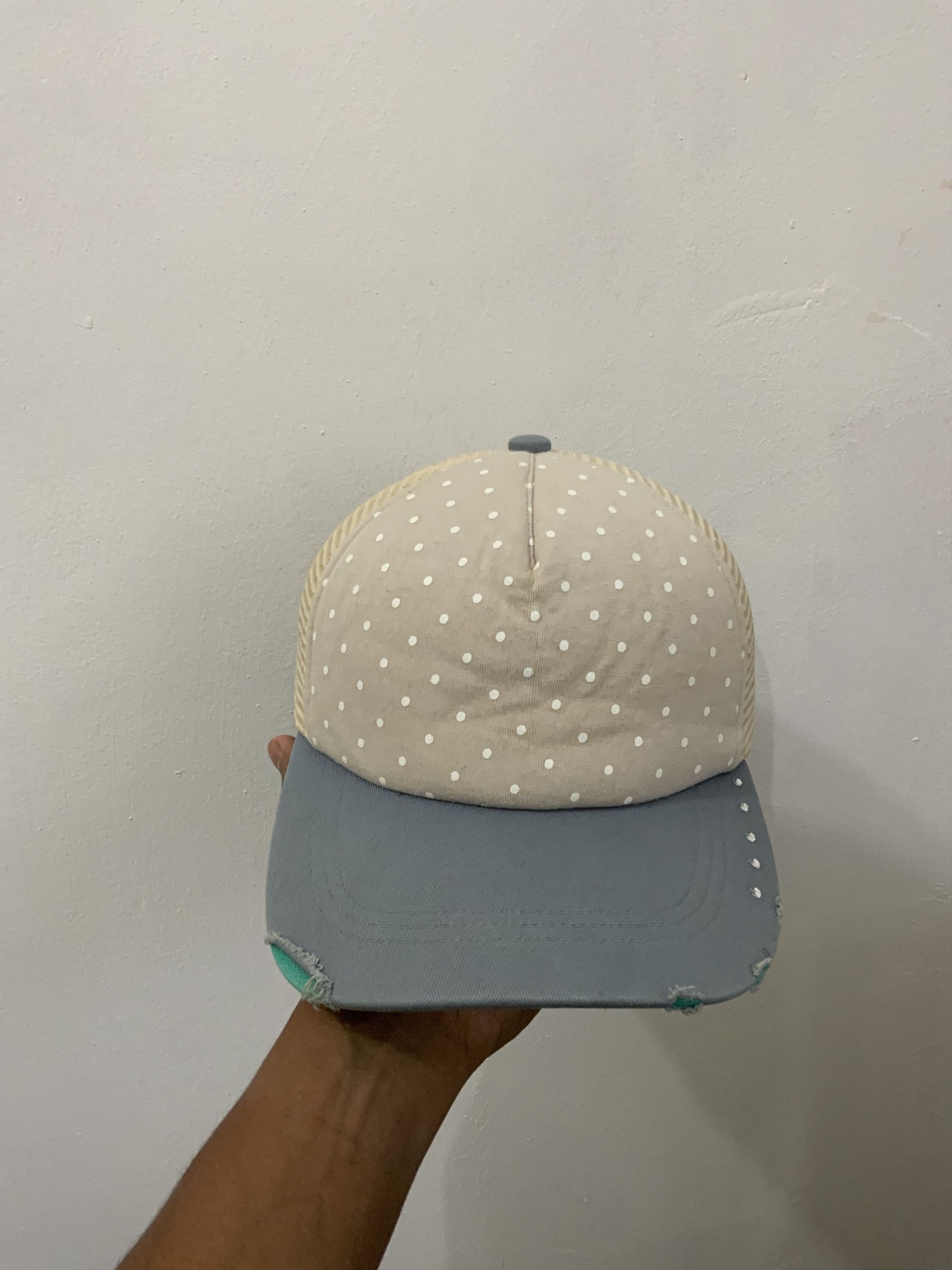United Colors Of Benetton United Color of Benetton Distressed Polkadot Trucker Hat Size ONE SIZE - 5 Thumbnail