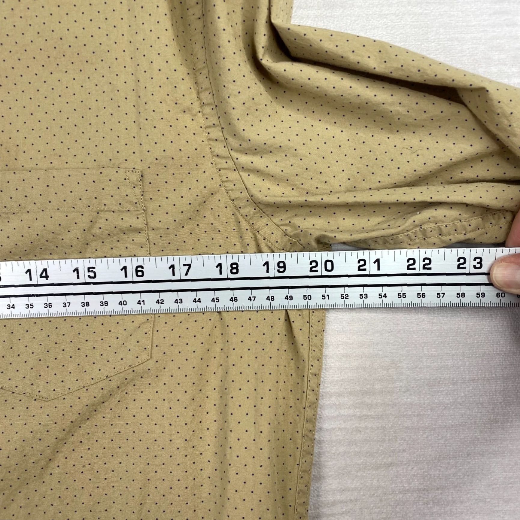 J.Crew J.CREW Shirt M Mens Button-Up Classic Tan Polka Dot Long Sleeve Cotton Blend Stretch Fall, Spring, Summer, Winter Men’s Casual Button-Down Size US M / EU 48-50 / 2 - 6 Thumbnail